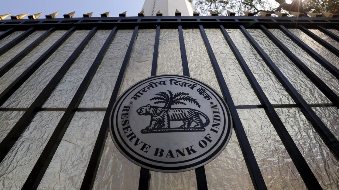 मजबूत विदेशी मुद्रा लाभ ने RBI की FY23 आय को ₹2.35 लाख करोड़ तक बढ़ाया