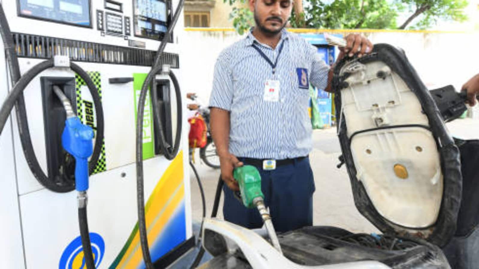 21 जून को पेट्रोल, डीजल की कीमतें: अपने शहर में नवीनतम दरों की जांच करें