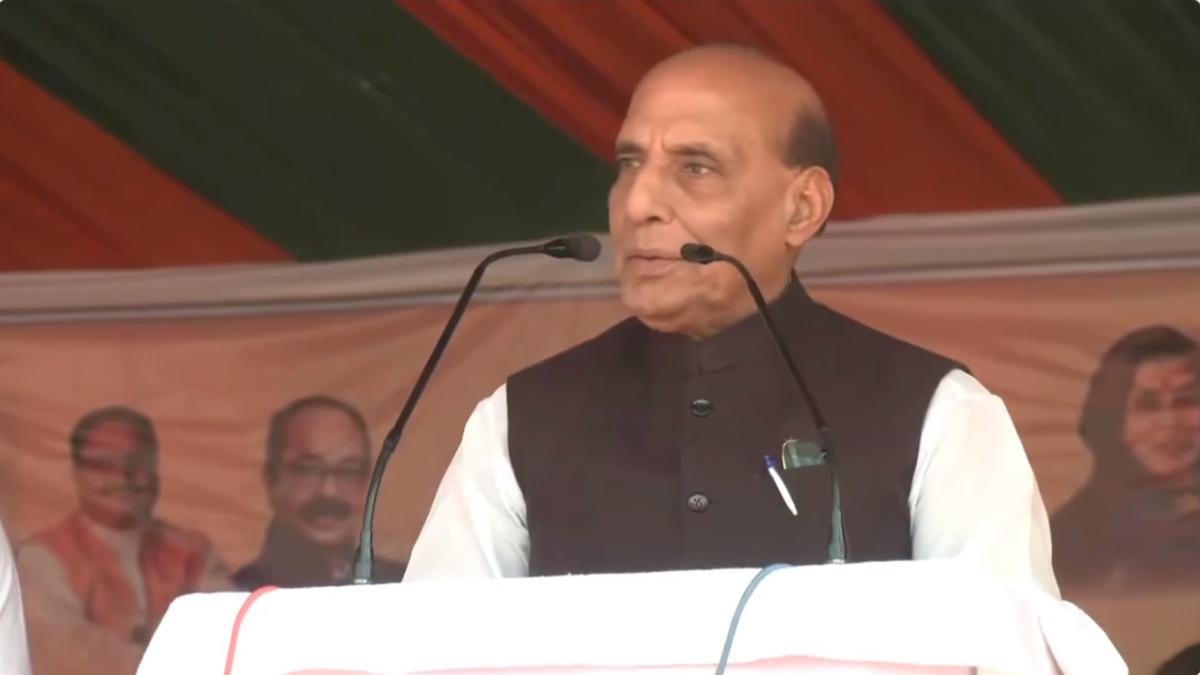 Congress calls itself ‘hero’ but it’s ‘zero’ in doing development: Rajnath Singh